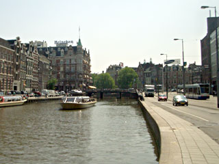 オランダの運河は暮らしの一部
